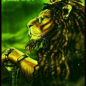 Meet your Posher, Levar